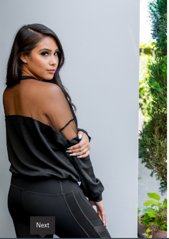 The Minimal Jennifer Premium Long Sleeve Knit Sweatshirt