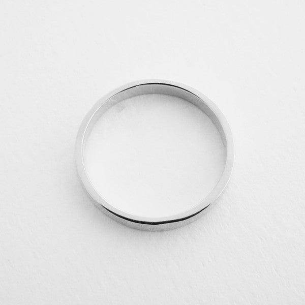 Minimalist Hammered Boyfriend Ring