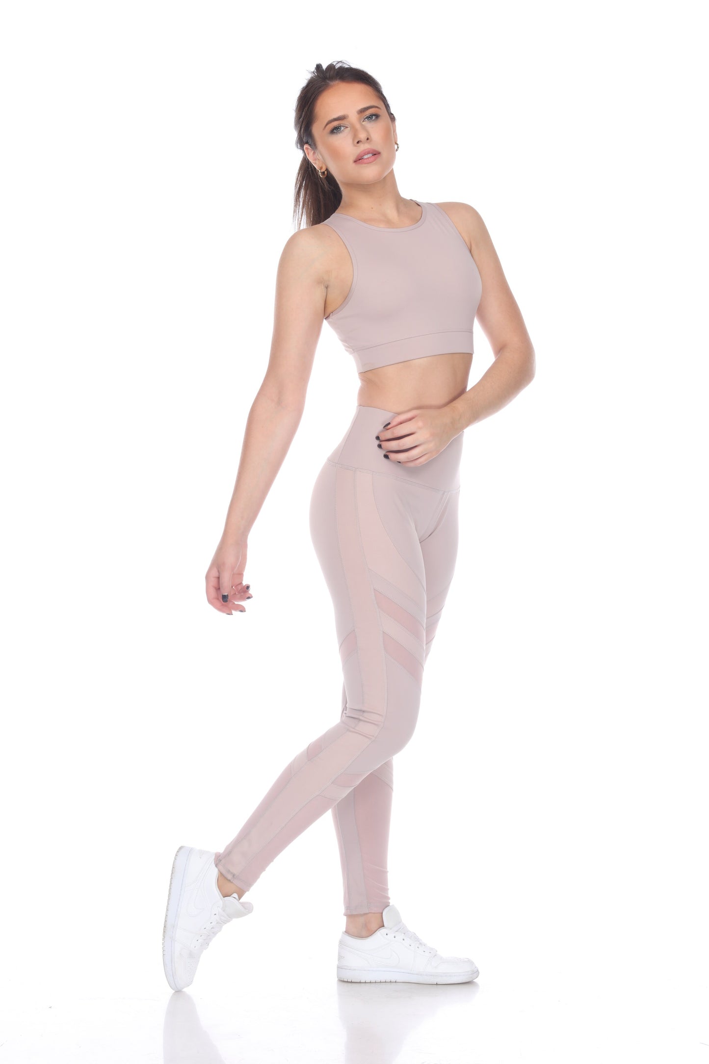 The Minimal Malibu Basic Active Top