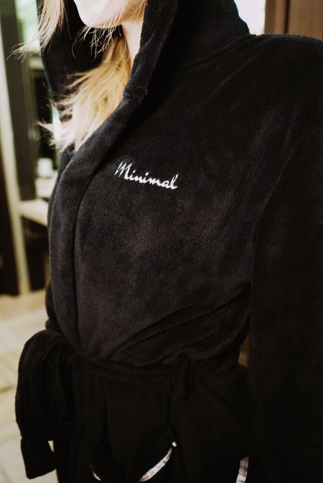 The Minimal Elle Ultra Super Soft Fluffy Robe